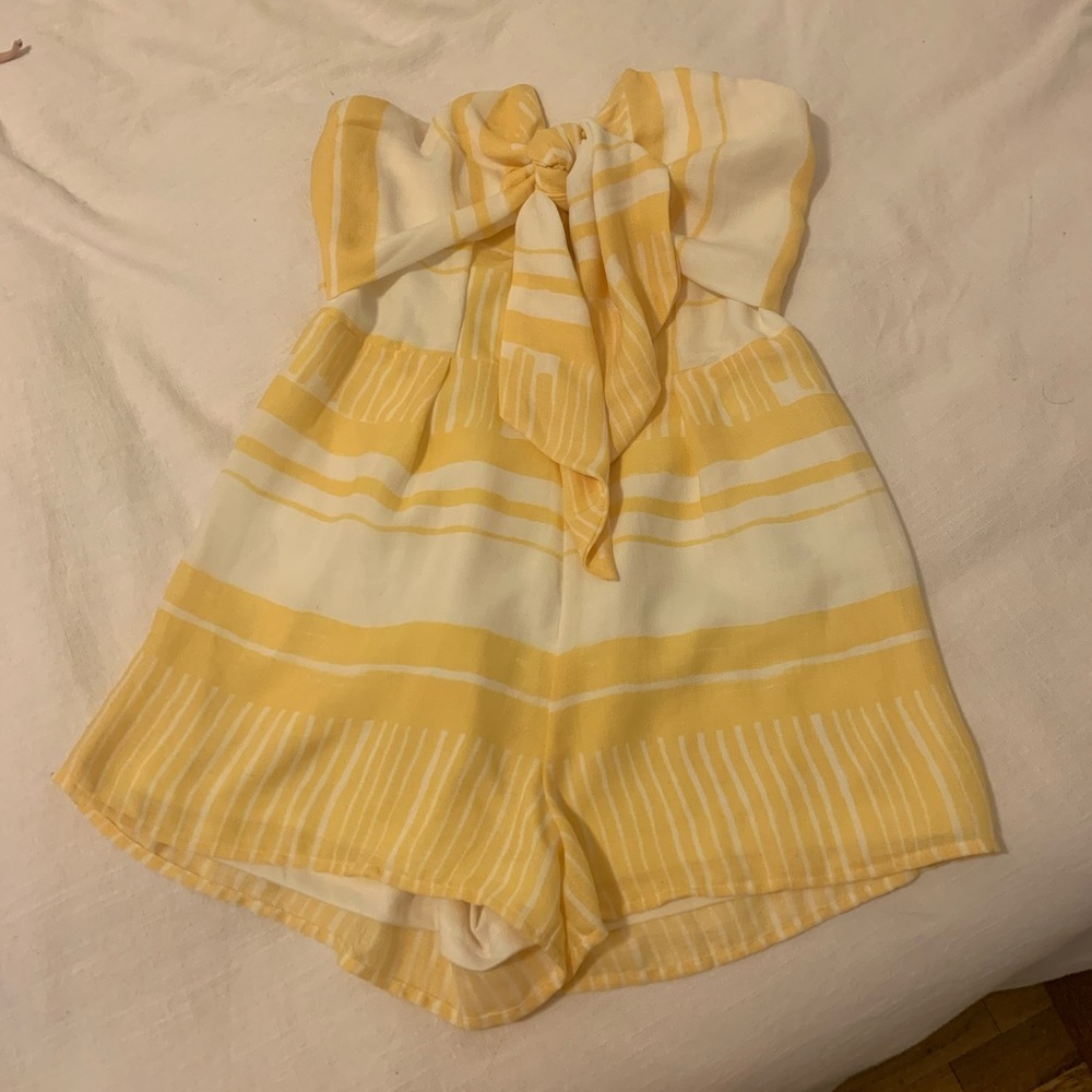 LuLu’s Delphi Striped Tie-Front Strapless Romper